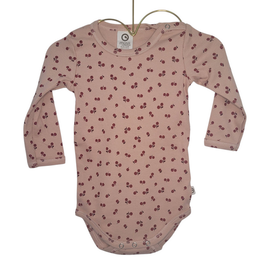 Müsli - Body mit Kirschen - 62 (NEU)